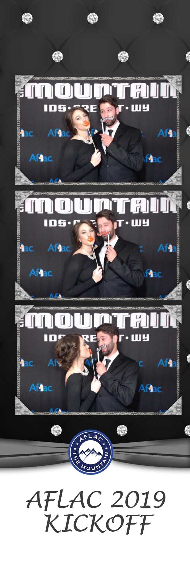AFLAC 2019 KICKOFF | View more photos from the event at gallery.photoboothbillings.com/u/PhotoBoothBillings/AFLAC-2019-KICKOFF